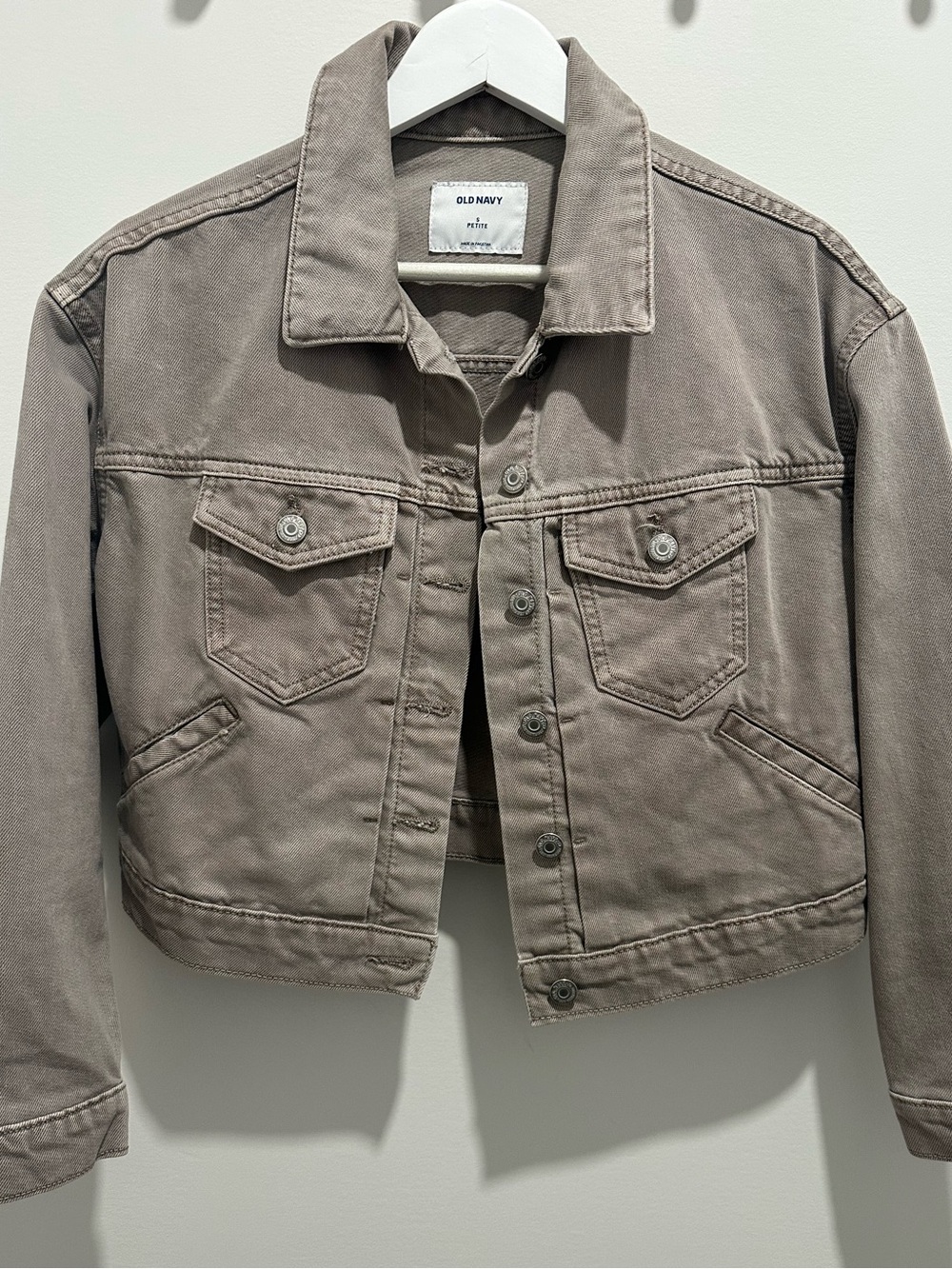Old Navy Cropped Jean Jacket in Taupe